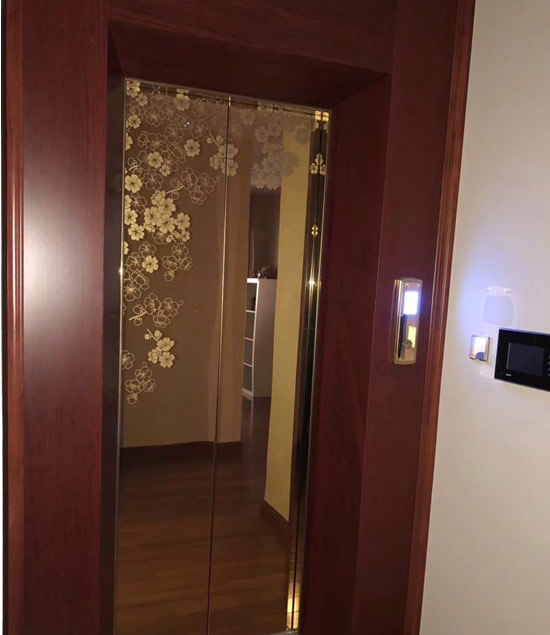 鈦金鏡面蝕刻廳門