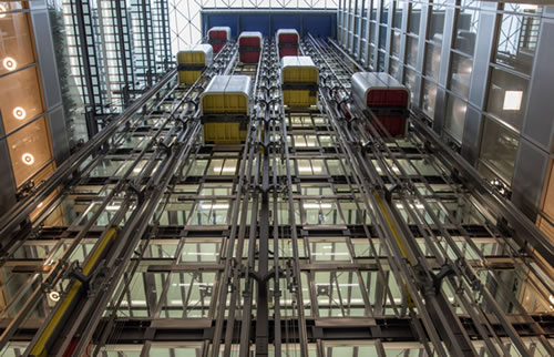 圣伯托爾夫大廈電梯